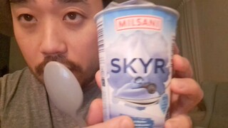 Lid Licking Blueberry Skyr Yoghurt - Asmr Eating Sounds