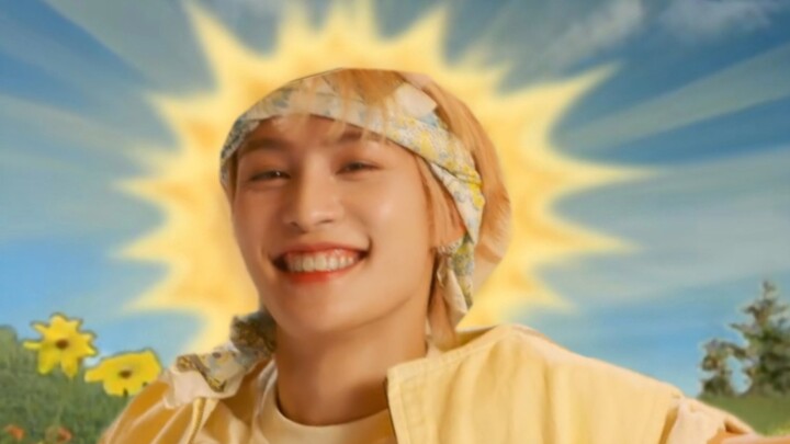 Xin lỗi nha, thật ra đây là lần đầu tiên mình làm maknae đó o(〃＾▽＾〃)o