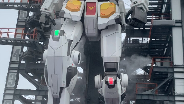Gundam's new action... Amuro's voice gave me goosebumps