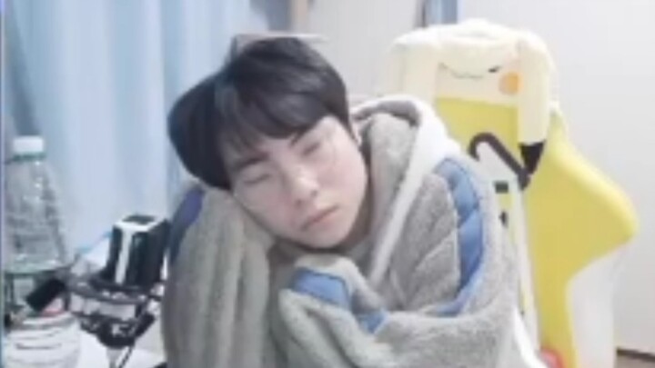 【الجوزاء】كم هو الجوزاء المريض لطيف!