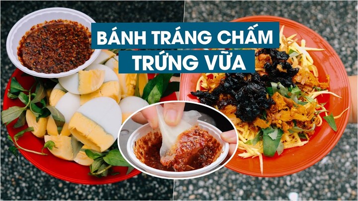 Xe bánh tráng và trứng vữa chấm của cô Bùi Thị Ngọt khiến bao người mê