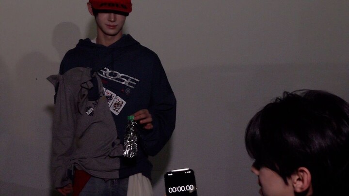 42 seconds! Shuttlecock kicking👣 #01