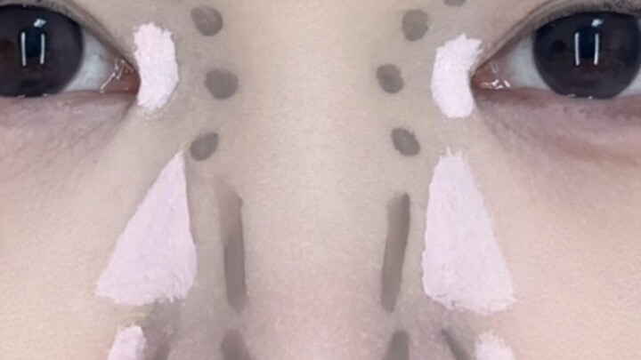 Ternyata alis lebar dan hidung besar itu harus di-rapikan seperti ini! Tutorial ala pemula