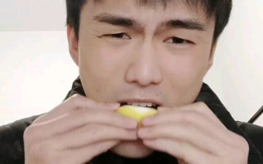 After testing positive, I lost my sense of taste—but halfway through eating a lemon, it came back!