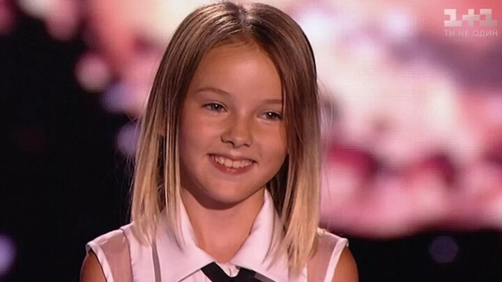 ปากก็พูดว่าโค้ง! ดานีเลีย เทพธิดาแชมป์วัย 10 ขวบ เปิดตัวครั้งแรกสุดปัง ผู้คนทั่วโลกต่างรอคอยให้เธอโต