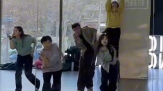 Xingtong, here's the result of my 30 lessons—please check it out [dash]