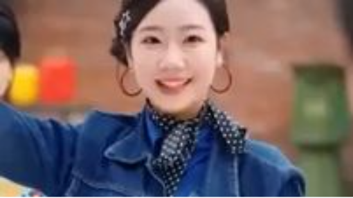 [เต็มเรื่อง Full] หญิงสาวทะลุเข้าไปในนิยายเป็นลูกบุญธรรมในตระกูลเศรษฐีที่เพิ่งถูกเฉดหัวออกจากบ้าน