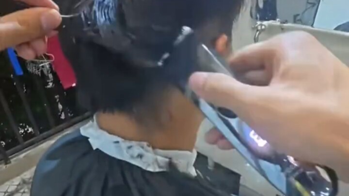 Even the principal has to get a haircut before leaving!