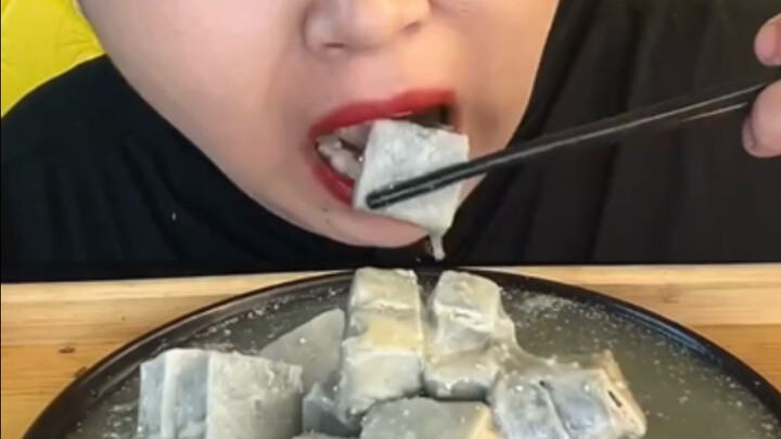 ห้าอัจฉริยะด้านการกินเค็มแห่งวงการอีทแคสติ้ง ทรงพลังมาก แค่มองผ่านหน้าจอก็รู้สึกเค็มจนแสบคอแล้ว…