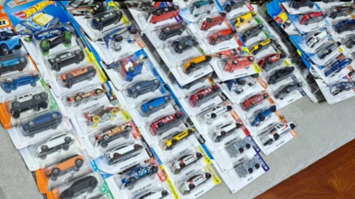 【Vlog Mobil Kecil】Materi pembelajaran untuk orang-orang besar! Nikmati Hot Wheels Old Puka yang mena