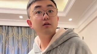Toko mainan model suami saya seharga 900 yuan dijual dengan harga puluhan ribu
