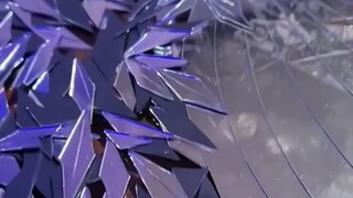 “ใช้กระจกแตกสร้างเป็นผีเสื้อและกันดั้ม ทั้งงดงามและน่าตื่นตะลึง” #ส่งผลงานศิลปะ