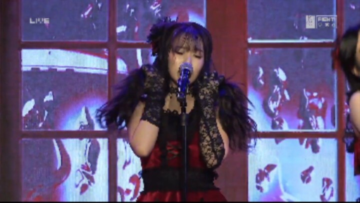 Show 1, Setlist Te wo Tsunaginagara, 25 Januari 2026