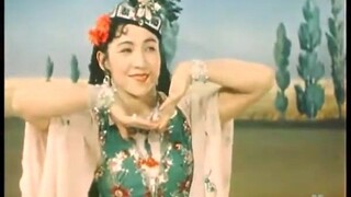 أغنية ورقصة الأويغور "قطف العنب"