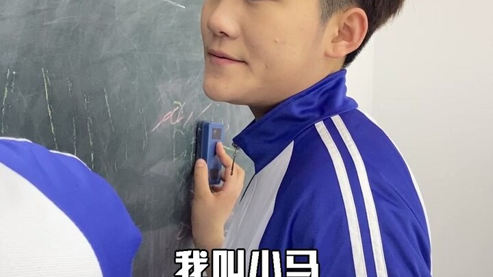 “ชีวิตสุดซวยของสาวตัวสูง 1.9 เมตร”