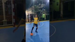 Ada ga temen kalian yg kalo main futsal sok kapten gini #shorts #futsal #lucu #komedi