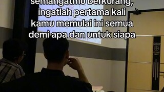 lagi meng hibur dri sendiri