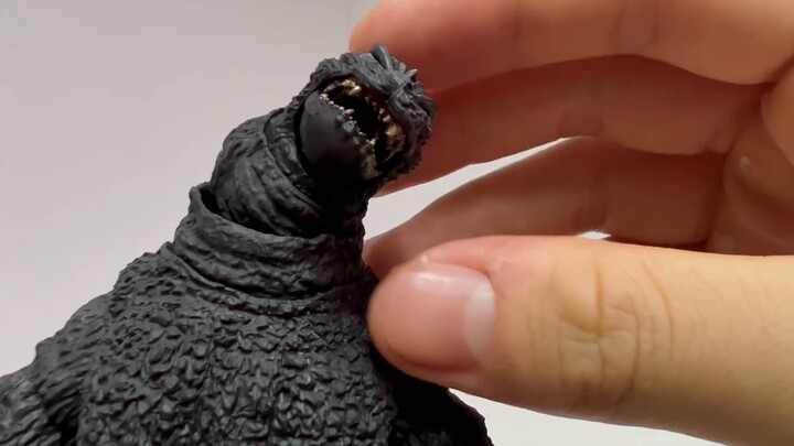 [Lottery] Have you ever seen a Godzilla whose thighs can rotate 360 degrees? SHM 1991 Godzilla Shinj