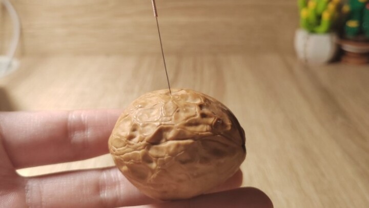 Learning flying needle means you want to give two needles to everything you see!