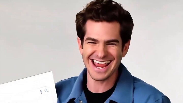 Pesta Telur: Tantang hewan-hewan untuk bersuara? Kalau kalah, kamu jadi anjingnya pihak lawan. Kakak