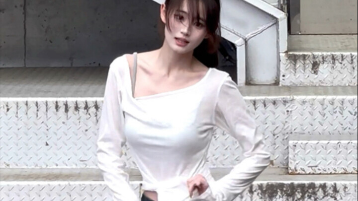 【مؤلم】 تحدي ارتداء كعب عالي بارتفاع 12 سم دون التعثر انتهى بالفشل ☹️