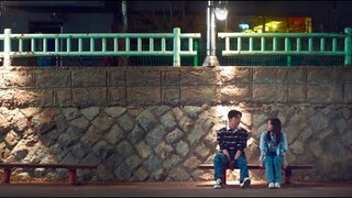 pretty boy comforting Yurim (twenty-five twenty-one) (Ko Yu-rim / Moon Ji-woong)