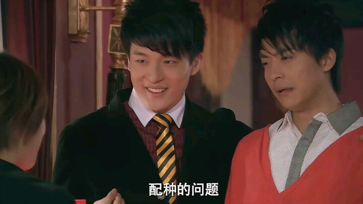 Những pha xử lý thần sầu của Trương Vĩ những năm đó~~~