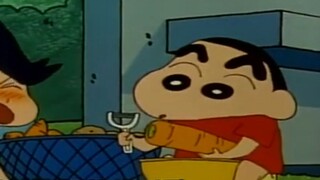 [Crayon Shin-chan] Kindergarten group camping to eat curry rice, peeling potatoes, cutting onions an