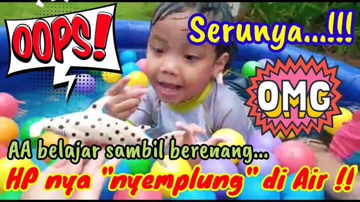 Belajar mengenal warna sambil berenang dengan bola warna warni