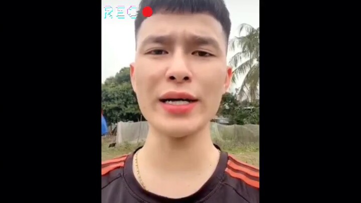 Ce phụ nữ vào xem có lệch từ nào không 🤣🤣😆😆