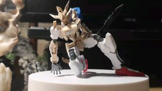 Thầy up đánh vần Barbatos bằng que kem và xác Gundam vứt đi