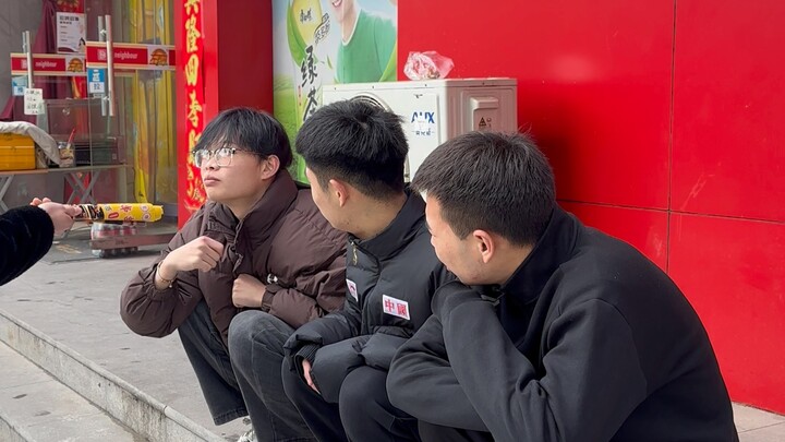 อยากต่อยฉันก็พูดมาเลย