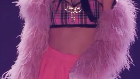 Mina of Tiwce dancing 'God is a woman'
