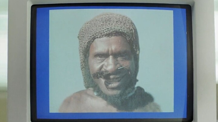 “Cái máy tính này thật tiên tiến quá!”