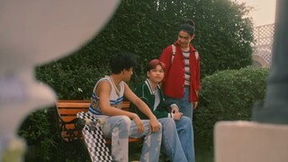 LLB - จีบตอนนี้แถมฟรีตอนโต (Prod. By FLATBOY & STAYGOLD) [Official MV]