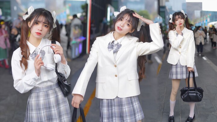 【Rice Wine】Are they really bouncy twintails? 【love it】