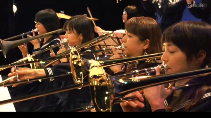 Swing Girls Band Performance