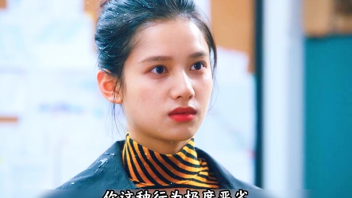 A girl was doused with boiling water in front of the whole class just for ranking first!