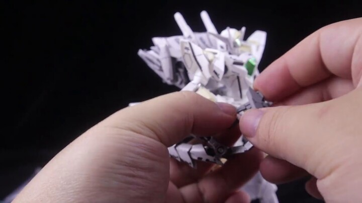 Reverse triple Bandai HG Reverse Gundam [Renzi plays Gundam]