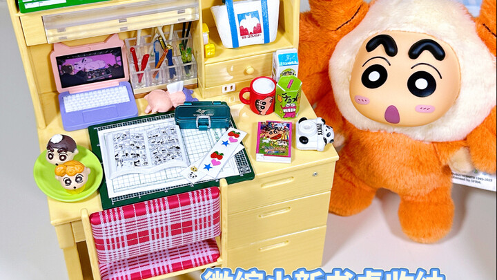 Immersive Organizing: A Miniature Crayon Shin-chan Desk