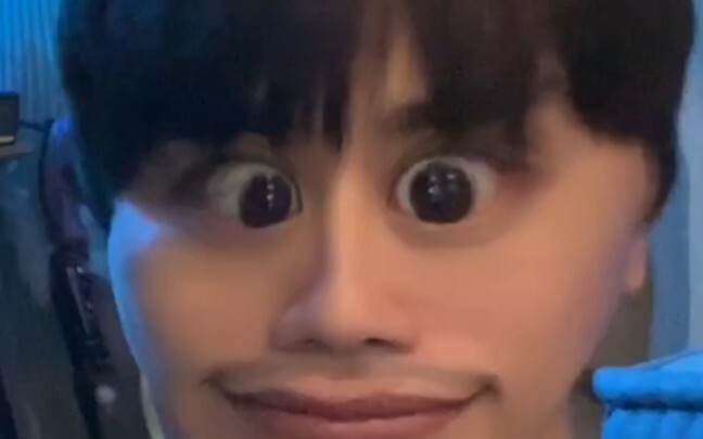 พวกคุณเปลี่ยนจากการรวมกลุ่มทำศัลยกรรมความงามมาเป็นรวมกลุ่มทำเอฟเฟกต์พิเศษแล้วใช่ไหม