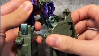 Transformers, classic v-level nut