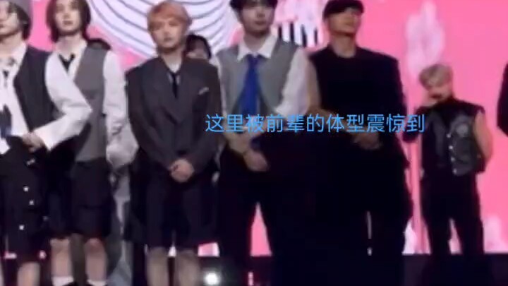 التفاعل بين مين جاي هيون وكيم مين كيو لطيف جدًا ههه، حيوانان لطيفان!