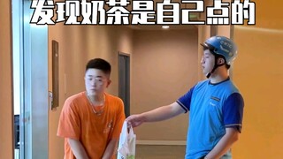 قال الأخ إنه لا يطلب أي مقابل عندما يفعل الخير.