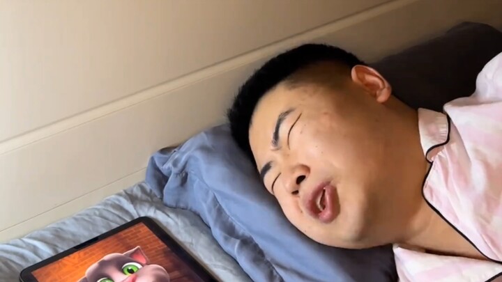 Trong làng Cừu, ai nấu món súp nội tạng cừu ngon nhất?