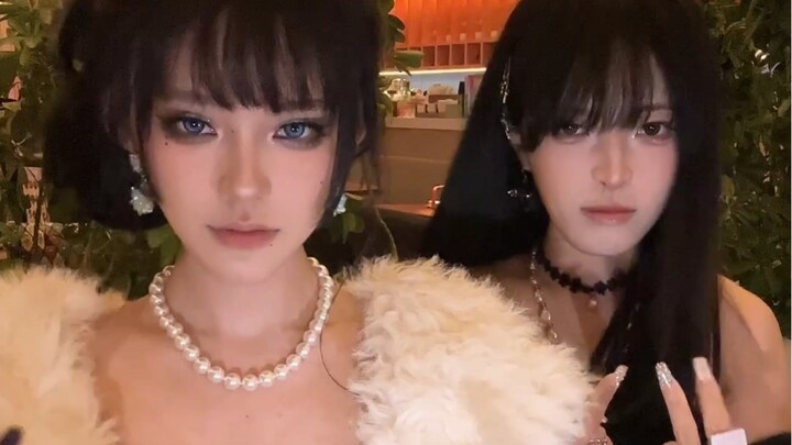 【18】Two people can open ten champagne towers