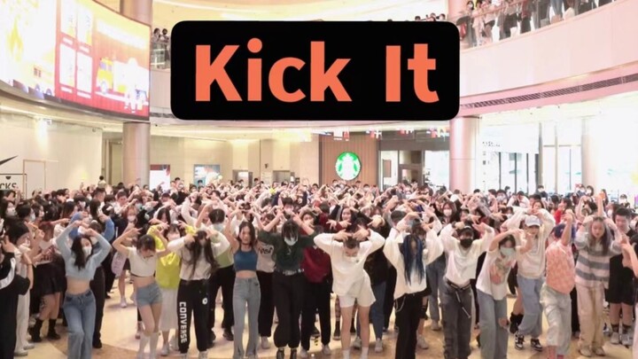【NCT 127】يا بطل! رقصة عشوائية مميزة | غنِّ وارقص في محطة غوانزو، الدورة الثالثة عشرة من رقصة الكيبوب