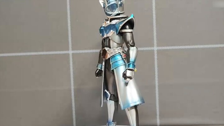 The whole body is covered with transparent gems! Bandai SHF Kamen Rider Wizard Infinite Form