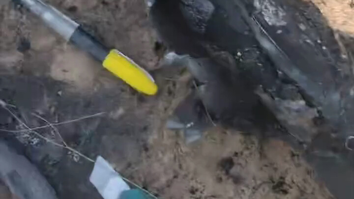 Money over life—daring to steal even a 10-kV cable; guess you’re eager to see Grandma.