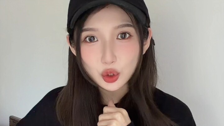 ขอต้อนรับท่านราชินีผึ้ง!